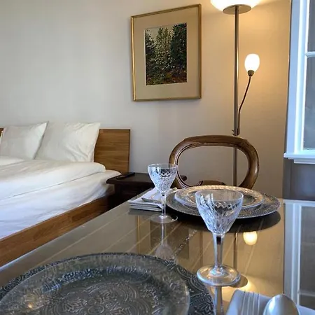 Apartment Old Town Charm & Location In *